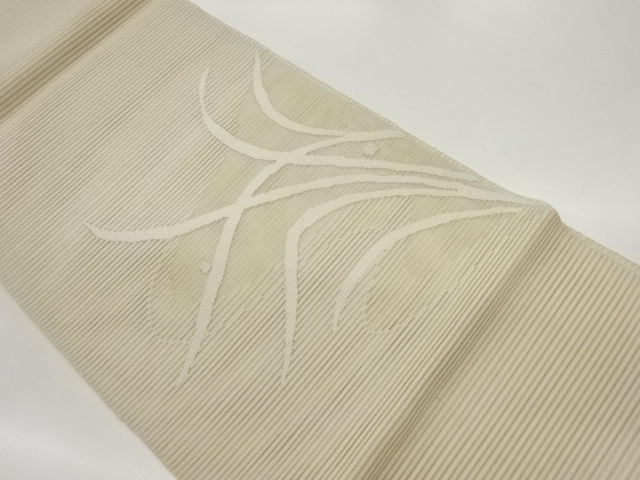 絽流水に草葉模様織出し名古屋帯